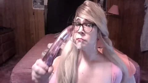 Sissy Daphne Fisting And Facefucking toys