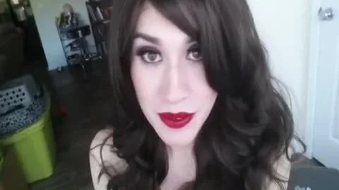 Paige James-juicy Cummer Backhand - DickGirl