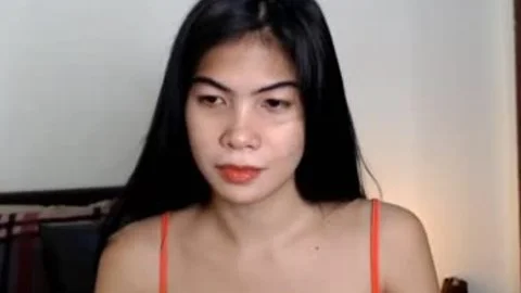 tasty lady-boy Pinay babe Masturbating On cam