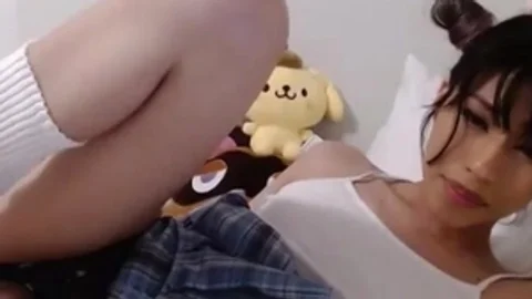 Petite Mexican Mami With tiny penis Camshows Solo