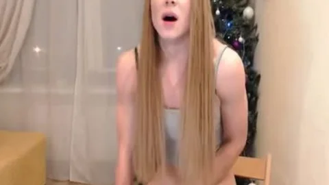 Julai humongous 10-Pounder blond cumshot