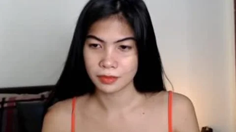 'nice-looking sheboy Pinay babe Masturbating On webcam'