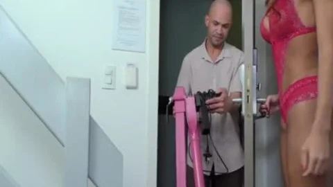 'giant Tittied Ginger sheboy Jean Gray gets Creampied By A Sex Machine Expert'