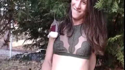 stunning T-gal Lily (Smiling Green Leaves) HD