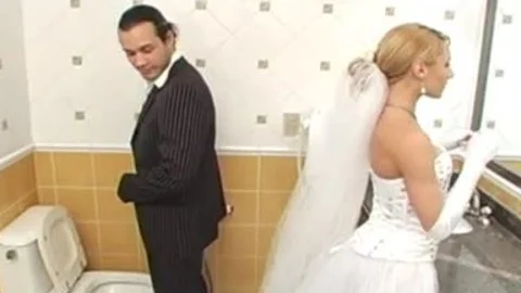 Milena fucks In The baths