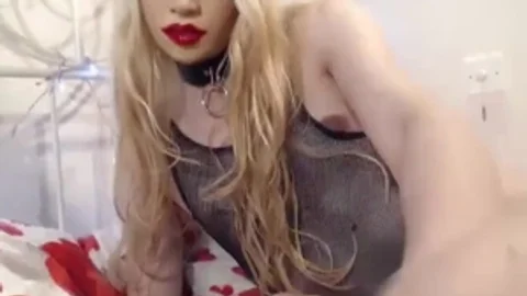 White And tiny Juggs With Lipstick 6859929