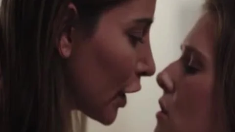 Ts Korra Del Rio Naughtily Busted Stepdaughter Ashley Lanes bawdy cleft