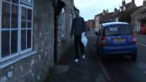 Sthellos chabmale Couguar Delivery