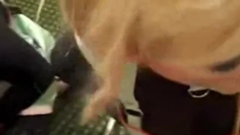 Crosdreser Licks With bangs For A Lips Full An sperm